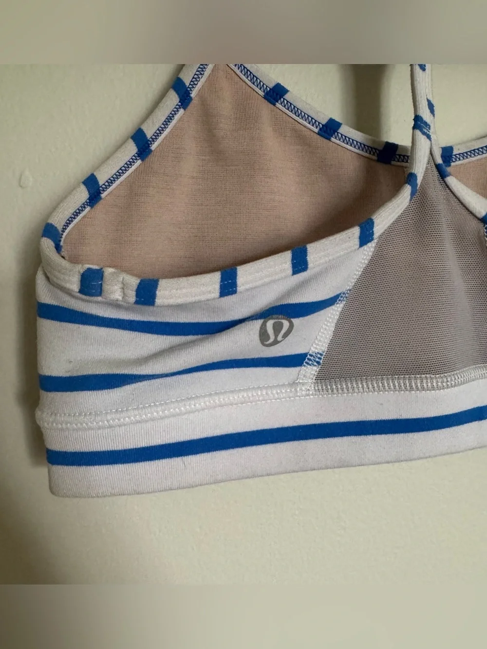 Lululemon Flow Y Bra Blue White Stripe Size 4
